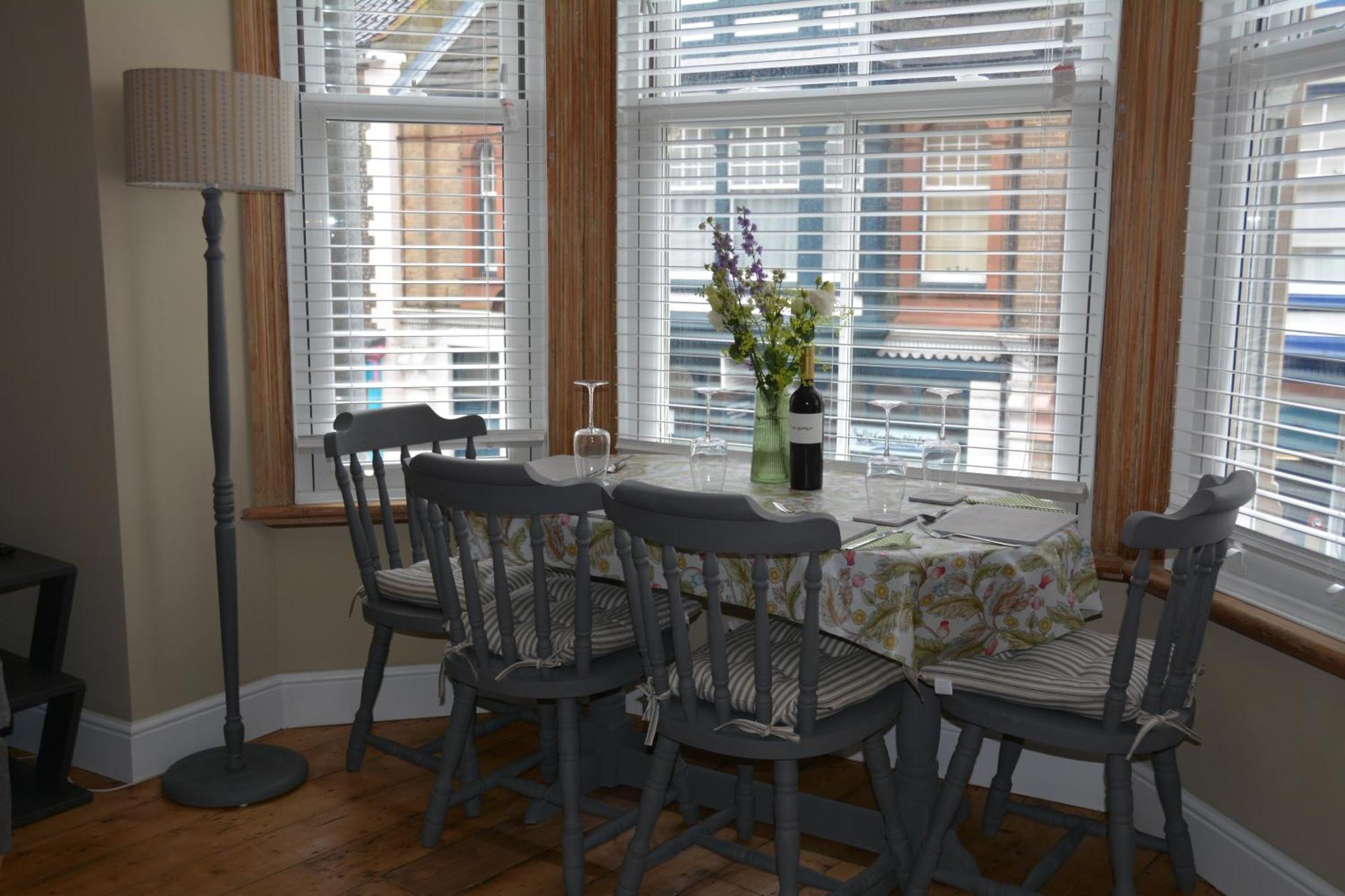 The Fabulous Number Two Apartment A Cosy Coastal Getaway Кромър Екстериор снимка