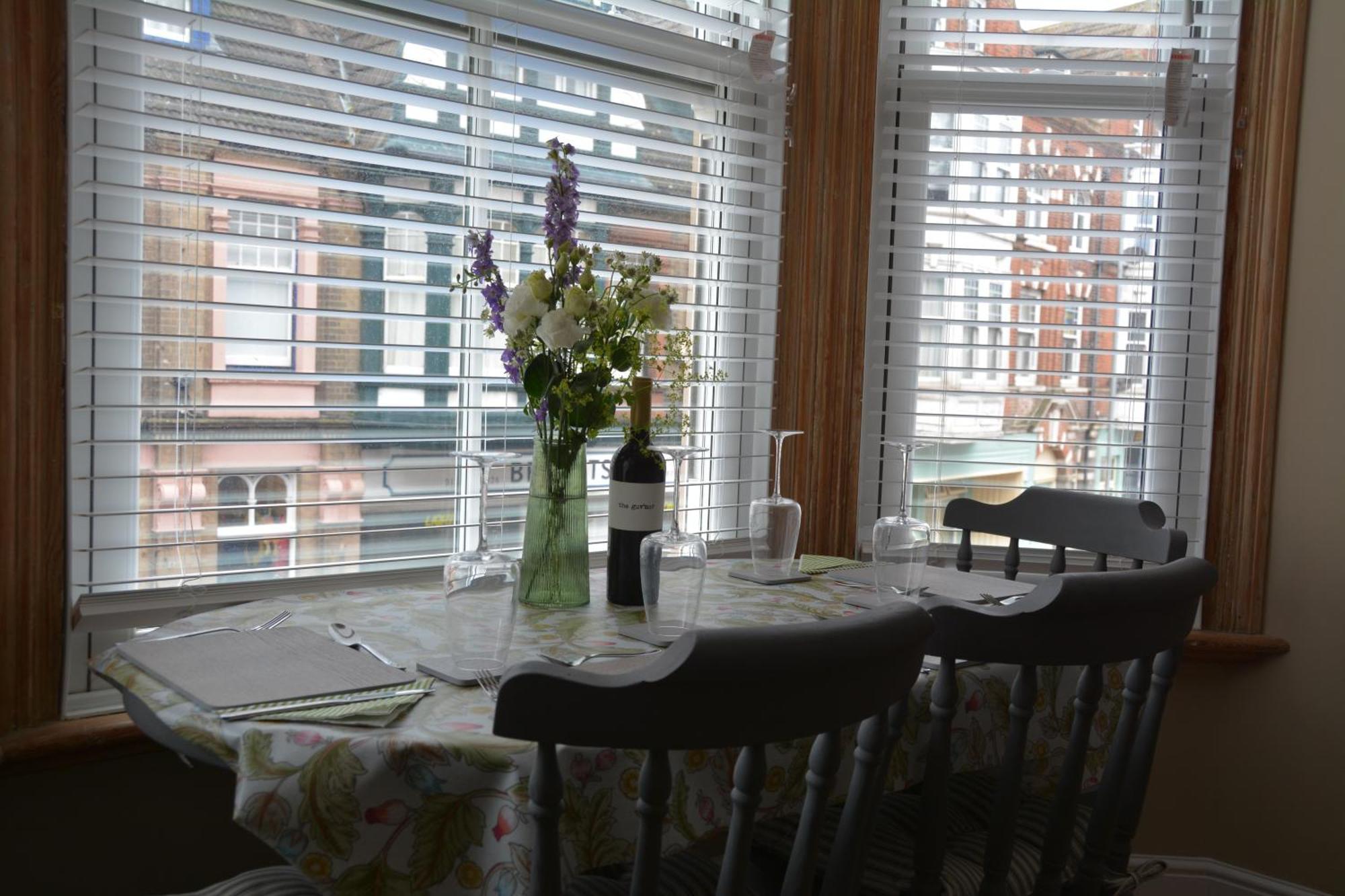 The Fabulous Number Two Apartment A Cosy Coastal Getaway Кромър Екстериор снимка