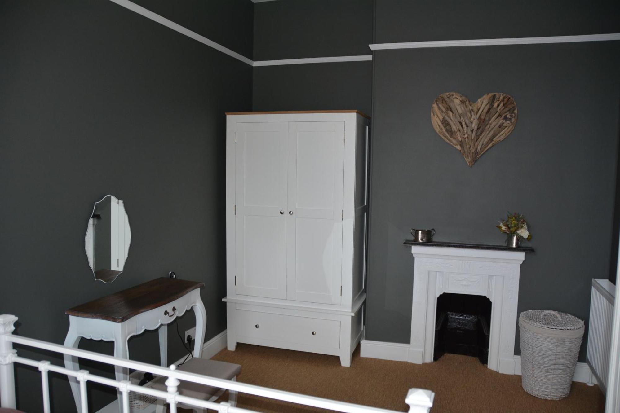 The Fabulous Number Two Apartment A Cosy Coastal Getaway Кромър Екстериор снимка